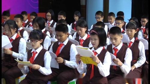 六年级音乐《龙的传人》获奖课教学视频-第八届音乐教学大赛