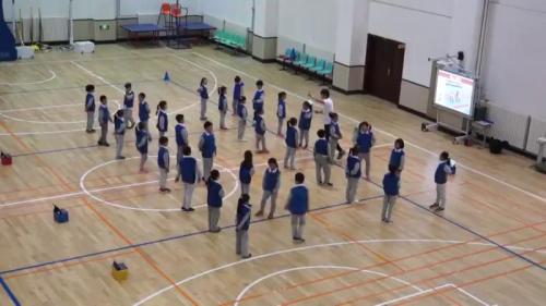 《韵律-猜拳游戏舞》优质课视频-人教版二年级体育