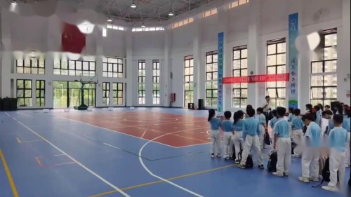 《负重跑》比赛课教学视频-三年级体育 – 三年级体育优质课公开课示范观摩研讨课视频