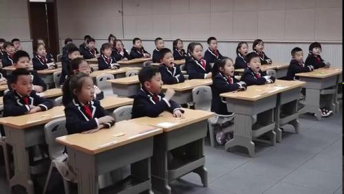 《分数的初步认识》优质课示范教学视频及评课-苏教版三年级数学上册 – 三年级数学优质课公开课示范观摩研讨课视频