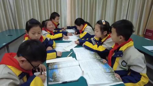 《飞向蓝天的恐龙》教研优质课教学视频-部编版四年级语文下册 – 四年级语文优质课公开课示范观摩研讨课视频