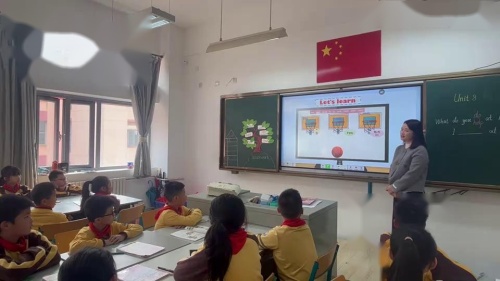 《Lingling helps her parents》第二课时优质课教学视频-湘教版五年级英语上册 – 五年级英语优质课公开课示范观摩研讨课视频