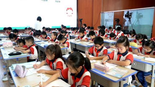 《沏茶问题》优质课观摩教学视频-人教版五年级上册-福建小学数学省级培训活动 – 五年级数学优质课公开课示范观摩研讨课视频