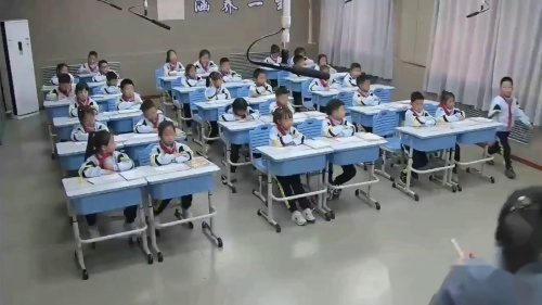 《狐假虎威》写字指导课教学视频-部编版二年级语文上册 – 二年级语文优质课公开课示范观摩研讨课视频