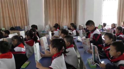 《田家四季歌》优秀公开课视频-部编版二年级语文上册 – 二年级语文优质课公开课示范观摩研讨课视频