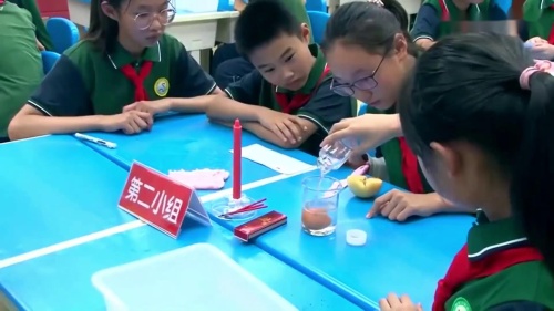 《蜡烛燃烧》优质课教学视频-青岛版五年级科学-执教罗老师 – 五年级科学优质课公开课示范观摩研讨课视频