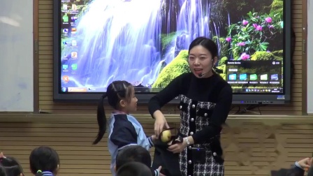 ������һ�꼶����������Ĺ��������ʿν�ѧ��Ƶ-ִ������ʦ