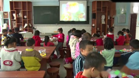 ������һ�꼶��������ζ�����в͡����ʿν�ѧ��Ƶ