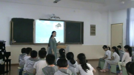苏少版四年级音乐欣赏《水草舞 鳟鱼（片段）》优秀教学视频