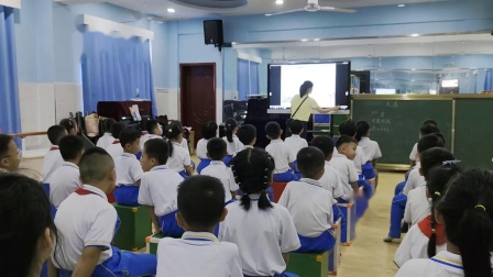 《大鹿》优秀公开课教学视频-人教版二年级音乐上册 – 二年级音乐优质课公开课示范观摩研讨课视频