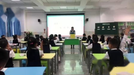 《认识图形-小小建筑师》优秀教学视频-北师大版一年级数学上册 – 一年级数学优质课公开课示范观摩研讨课视频