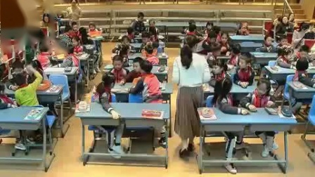 ����������ͣ���������ʿ���Ƶ-�ս̰���꼶��ѧ�ϲ�-ִ��Ҧ��ʦ
