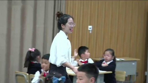 《坚持才会有收获》获奖教学视频-江苏省道德与法治公开课评选-部编版二年级下册 – 二年级政治优质课公开课示范观摩研讨课视频