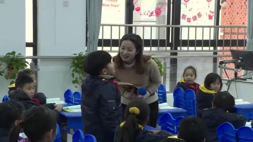 《彩色的梦》部编版语文二年级下册公开课视频–许老师 – 二年级语文优质课公开课示范观摩研讨课视频