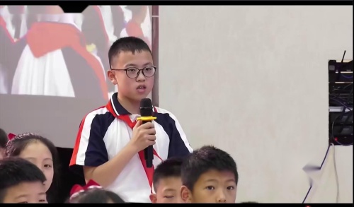 《异分母分数加减法》人教版五年级下册数学公开课视频-张老师 – 五年级数学优质课公开课示范观摩研讨课视频