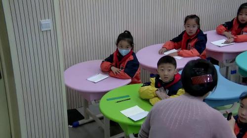 《分数的初步认识》苏教版三上数学新课标名师视频-张霞 – 数学名师课堂数学优质课公开课示范观摩研讨课视频