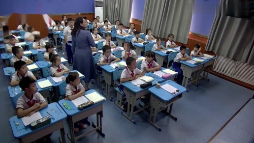 ����ɽ��ʯ����������Ķ����¿α�ʾ������Ƶ