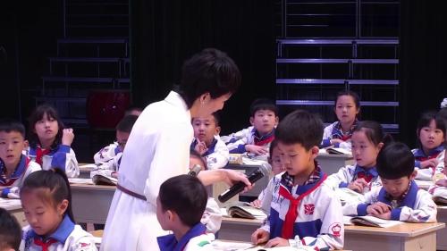 ����Ҳ�����˵����ݡ�2024���ϱ���ʦ���¿α�ʾ������Ƶ