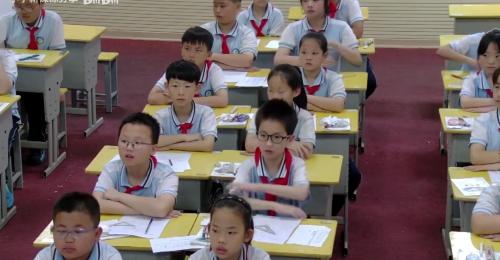 《轴对称再认识》北师大版五年级上册数学优课研讨课视频-蔡老师 – 五年级数学优质课公开课示范观摩研讨课视频