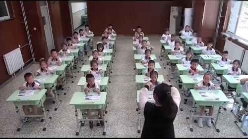 ��ѩ�����С���ҡ������һ�������¿α����ֿ���Ƶ-���h