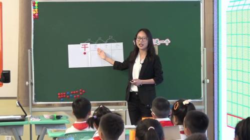 《万以内数的认识》人教版二年级下册数学研讨课优课视频-张余 – 二年级数学优质课公开课示范观摩研讨课视频