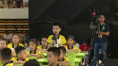 《小数的意义》人教版四下数学公开课视频 – 四年级数学优质课公开课示范观摩研讨课视频