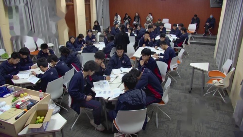 《贯彻新发展理念》人教版统编版政治高一必修二公开课视频-吴东颖 – 高一政治优质课公开课示范观摩研讨课视频