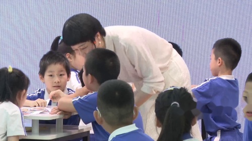 ����ѧ��������2025-�˽̰�һ����ѧ�۽��¿α�֮�˻�Эͬ��Ŀʽѧϰ�������ֿ���Ƶ