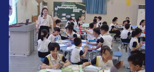 ��Unit5 Old Toys Period 1 Let��s talk & Let��s learn �����˽�����Ӣ��ר�����ֿ���Ƶ