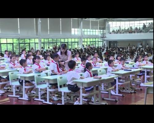 �����ȵ�ҡ���������Сѧ�����¿α�������Ƶ ����