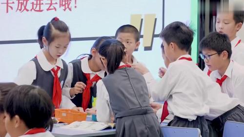 ��Unit 4 Plants around us Period 4���˽̰������½̲���ʵʩ���ֿ���Ƶ