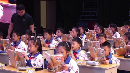 ��С��ѧ�С�������������꼶�ϲ�-����������ʦ��Ħ���ſ���Ƶ-���