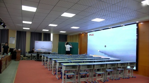 《用方向和距离确定位置》苏教版小学数学模拟课视频 – 五年级数学优质课公开课示范观摩研讨课视频