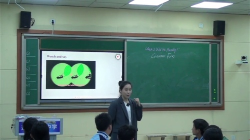 ��Unit 2 We are family Period 3 �����˽�����Ӣ��۽��½̲� �����¿α긳���¿������ֿ���Ƶ