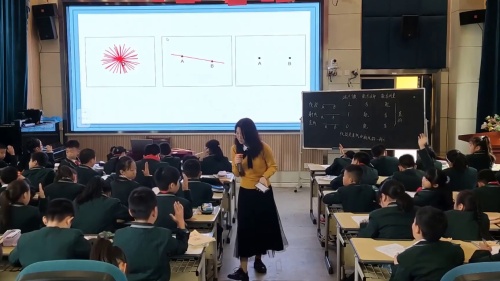 ���߶�ֱ�����ߡ��˽̰�������ѧչʾ����Ƶ