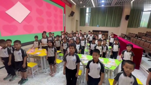 ��U2 B Read and write�����˽�����Ӣ�����ֿ���Ƶ