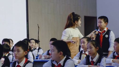 译林版英语五上Unit 4 Hobbies Period 2-2024年江苏小学英语教学观摩研讨公开课活动-常州 – 五年级英语优质课公开课示范观摩研讨课视频