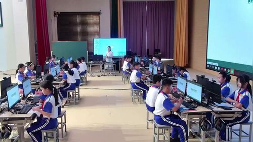 ��AIѲ�߻���̬����Ѳ��С�����㷨��ơ�Сѧ��Ϣ�Ƽ�����ʡ�������߹�Ħ��ѵչʾ����Ƶ