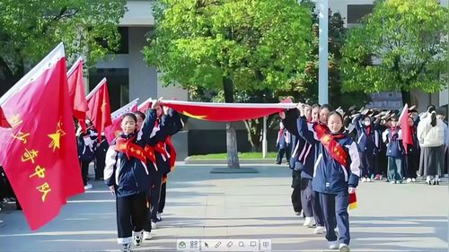 ���š��������������Сѧ���ĵ�26�������ʦ������һ�Ƚ���Ƶ